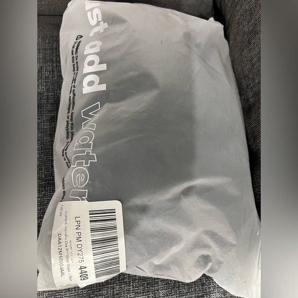 Cupshe Elegant Black One-Shoulder Dress Swimsuit - Picture 3 of 4